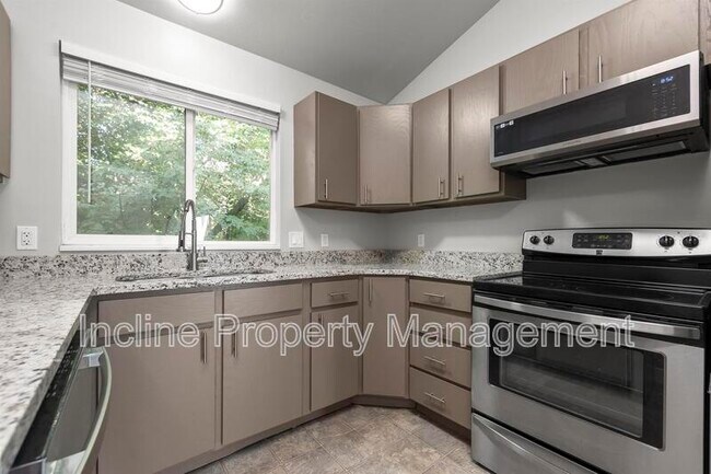 Building Photo - 788 N 1060 W