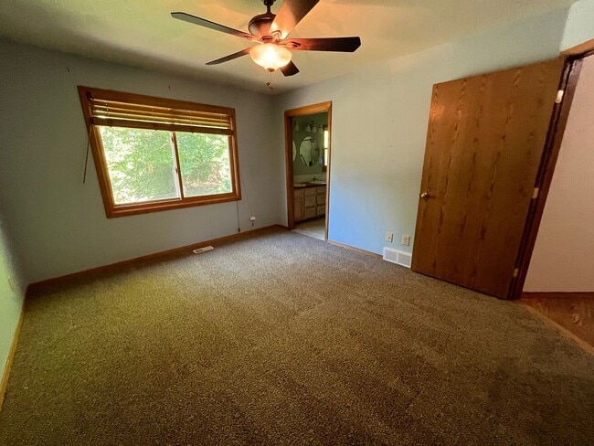 Building Photo - Fantastic Home in West Fort Collins