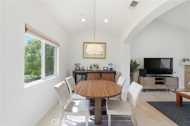 Building Photo - 2111 Carnegie Ln