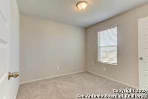 Building Photo - 1121 Gracie Wy