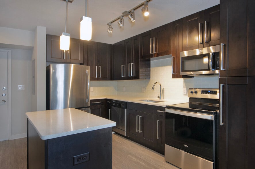 Interior Photo - Caspian Delray