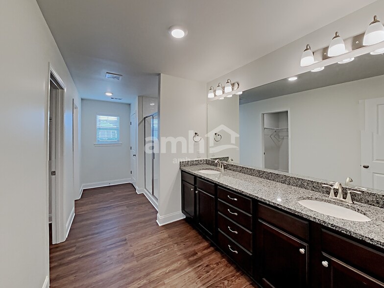 Building Photo - 4041 Birchfield Pl