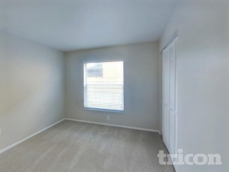 Building Photo - 1216 Cressford Pl