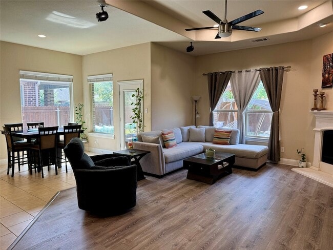 Building Photo - 15817 Rockingham St