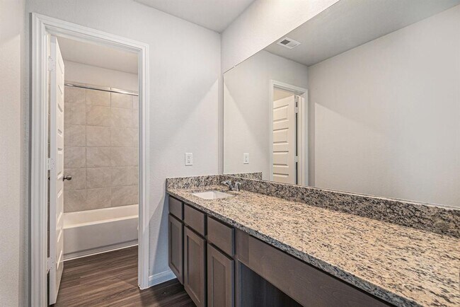 Building Photo - 13641 Goldeye Dr