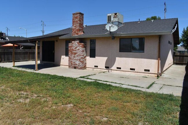 Building Photo - 614 E Linwood Ave