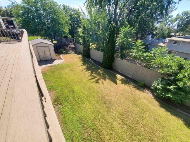 Building Photo - North Richland For Rent