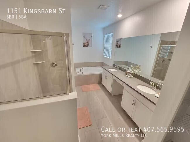 Building Photo - 1151 Kingsbarn St