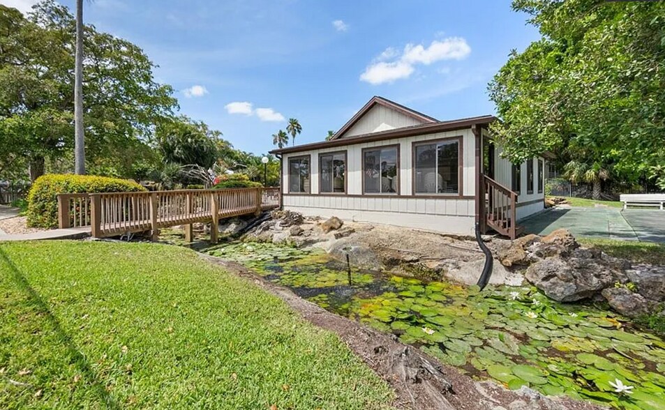 Building Photo - 501 Forest Lakes Blvd