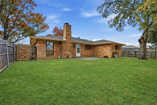 Building Photo - 1661 Juniper Ln