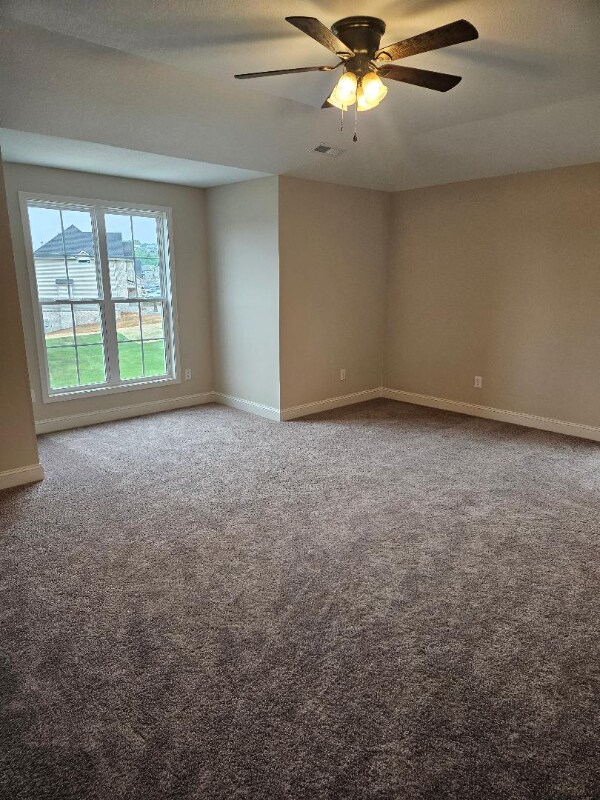 Building Photo - 1848 Silver Chapel Dr