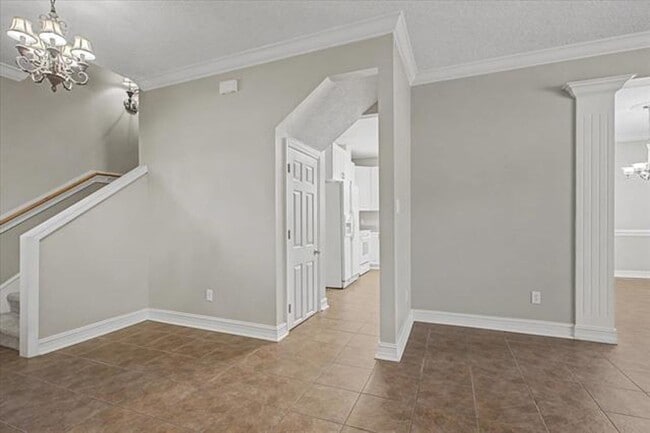 Building Photo - 2 Story Garden Killearn Home