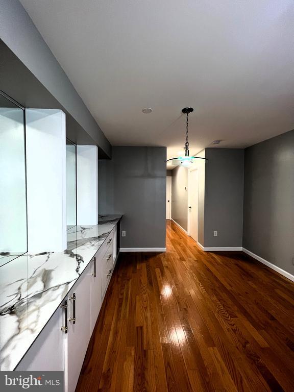 Building Photo - 9916 Hellingly Pl