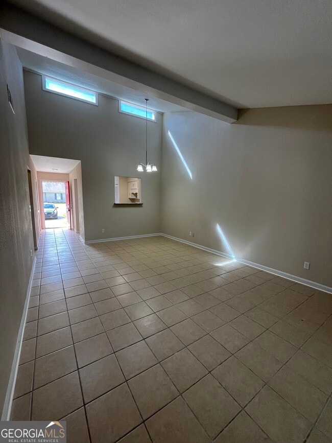 Building Photo - 419 Admiral's Walk Dr