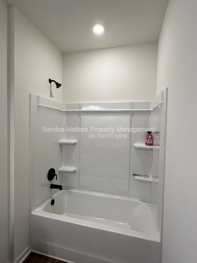 Building Photo - 4130 Lazy Breeze Ln