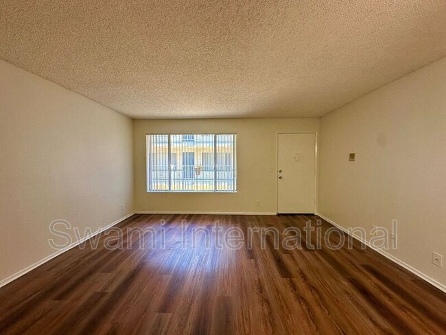 Building Photo - 26114 Belle Porte Ave