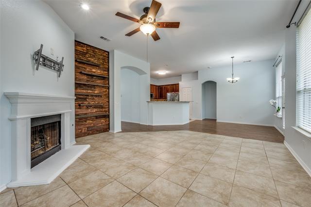 Building Photo - 1617 Redwood Dr