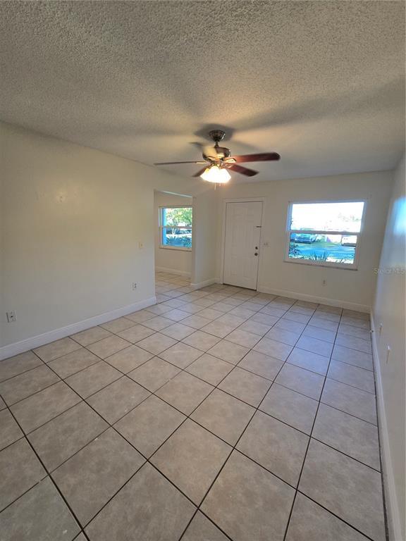 Building Photo - 301 W 26th St