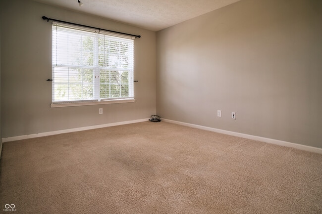 Building Photo - 11813 Traymoore Dr