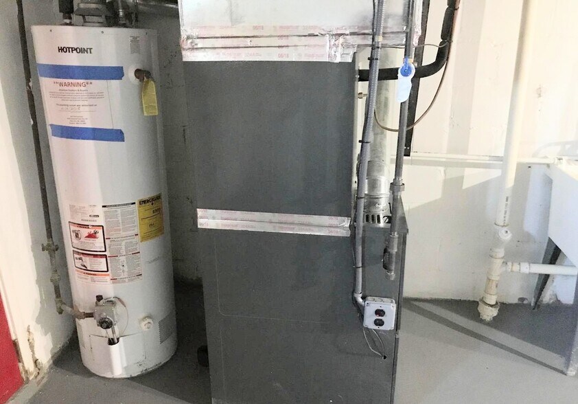 Utility room - 63 Upmanor Rd