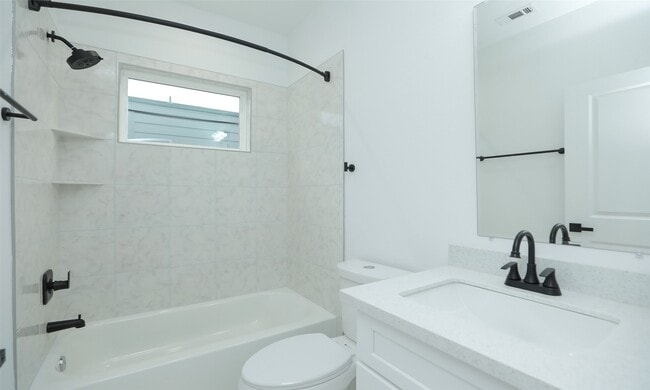 Building Photo - 9315 Ashville Dr