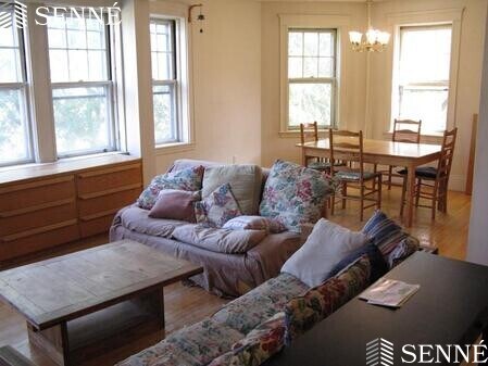Building Photo - 44 Langdon St