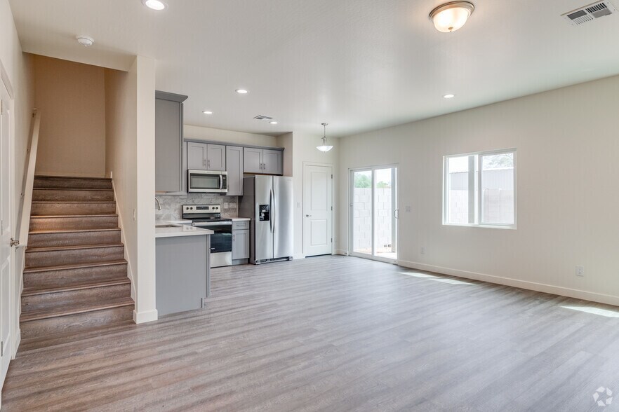 Stone View on 7th 734828 E Apollo Rd Phoenix AZ 85042 Apartment Finder