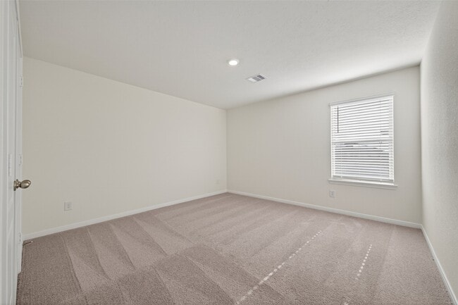 Building Photo - 8110 Shelter Bay Ln