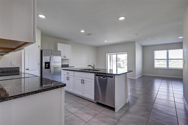 Building Photo - 1466 Mary Belle Ave