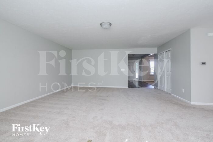 Building Photo - 7029 Halifax Ct
