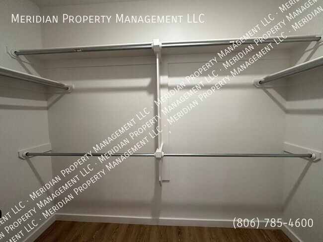 Building Photo - 5802 Urbana Pl