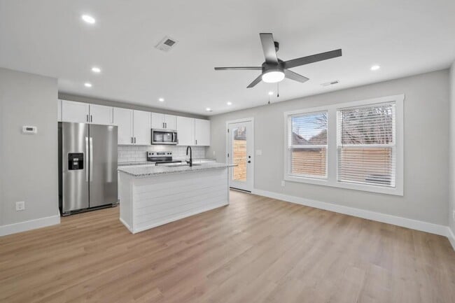 Building Photo - 116 Shipman Dr