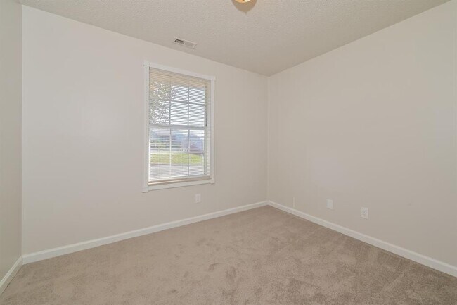 Building Photo - 4218 Knoxville St
