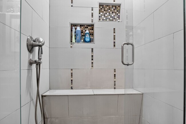 Building Photo - 13660 Acorn Patch Ln