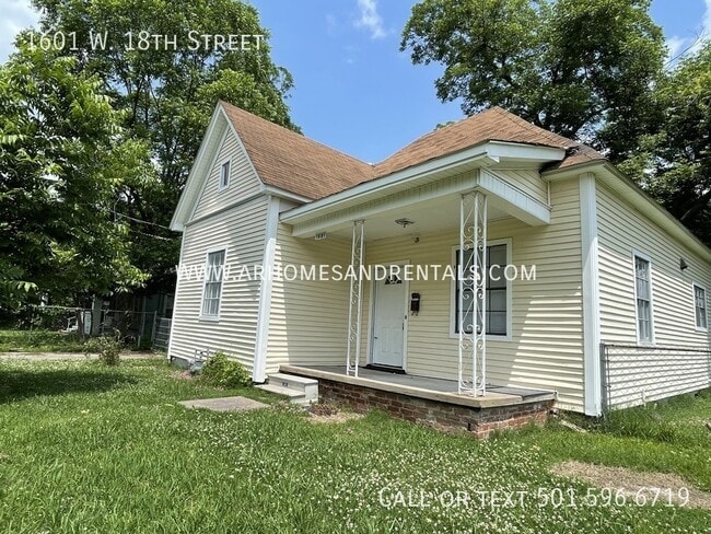 Building Photo - 1601 W 18th St