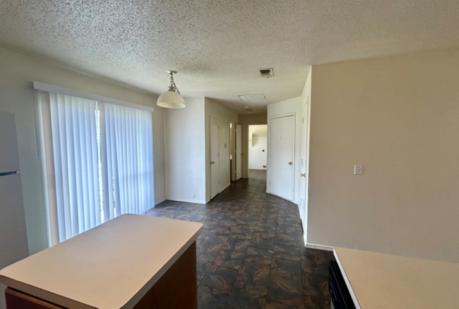 Building Photo - 3109 Pinehurst Ct