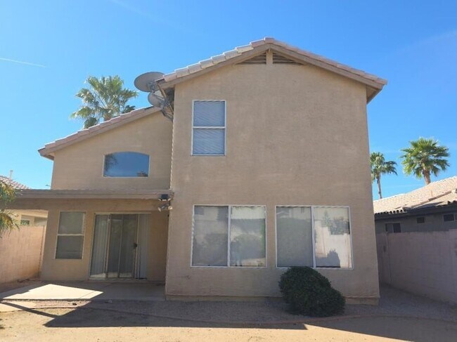 Building Photo - 3920 E Morrow Dr