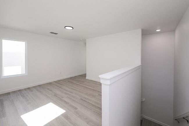 Building Photo - 8218 Casa Verde Rd