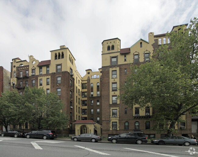 Building Photo - 701 Empire Blvd
