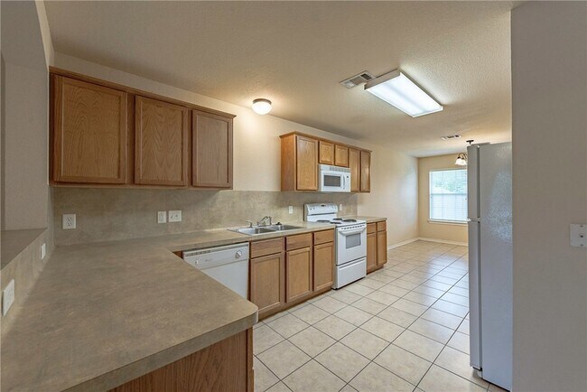 Building Photo - 3534 Paloma Ridge Dr