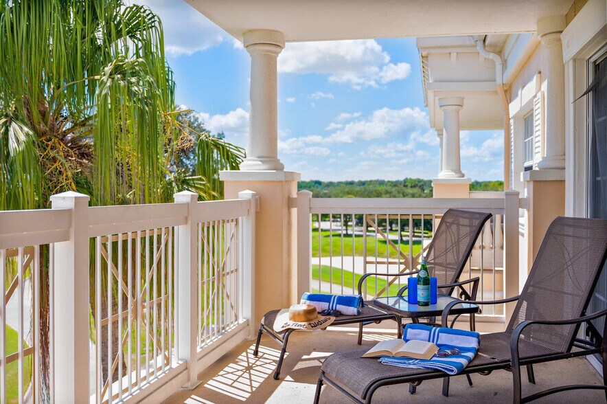 Building Photo - 1360 Centre Ct Ridge Dr