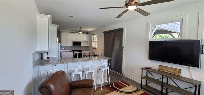 Building Photo - 109 Marina Parc Dr