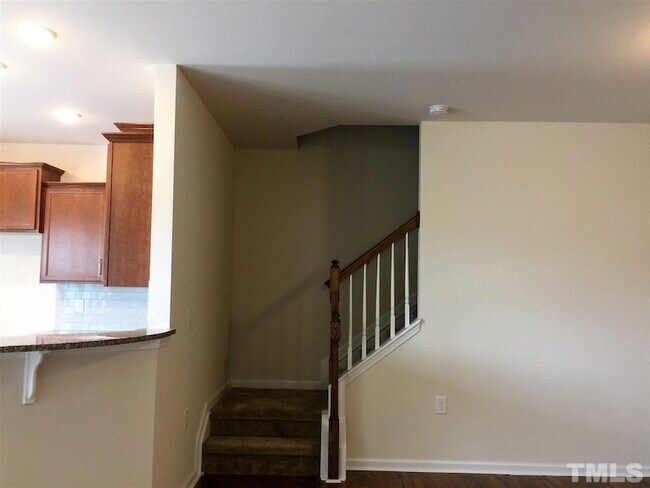 Building Photo - 1041 Laceflower Dr