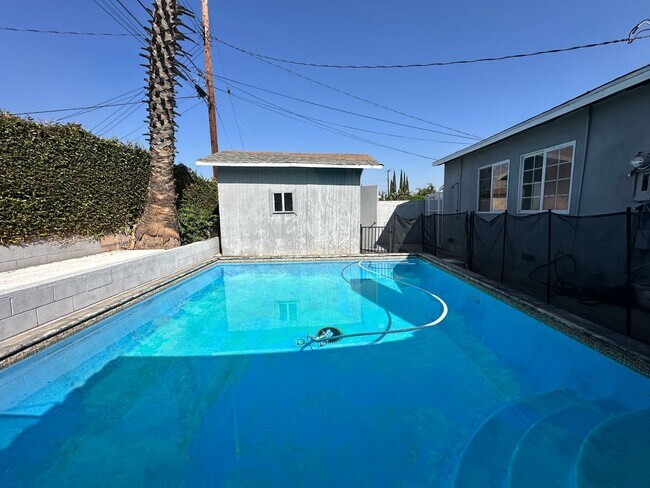 Building Photo - Comfort, Style & Convenience in Hacienda Heights