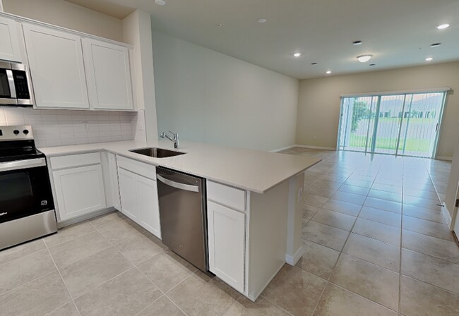 Building Photo - 461 Beryl Cv