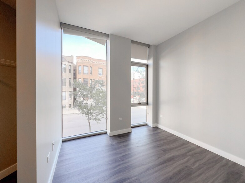 Building Photo - 4334 N Hazel St