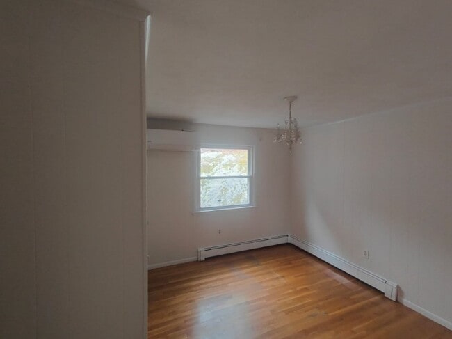 Building Photo - 619 Boylston St