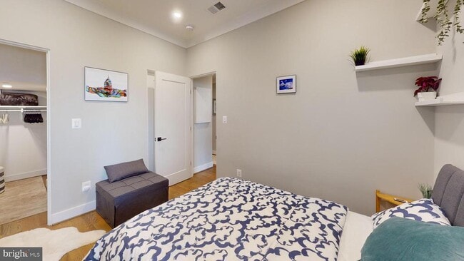 Building Photo - 226 Kentucky Ave SE