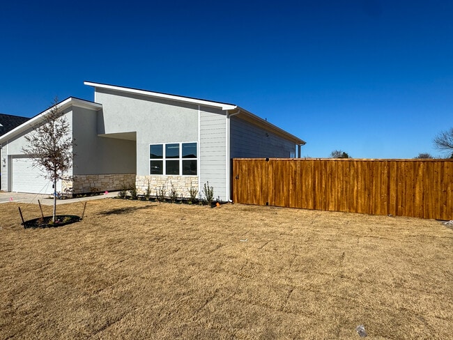 Building Photo - 160 Zion Rd