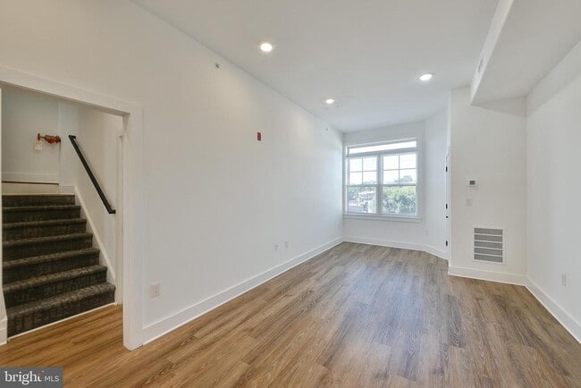 Building Photo - 3680 Indian Queen Ln